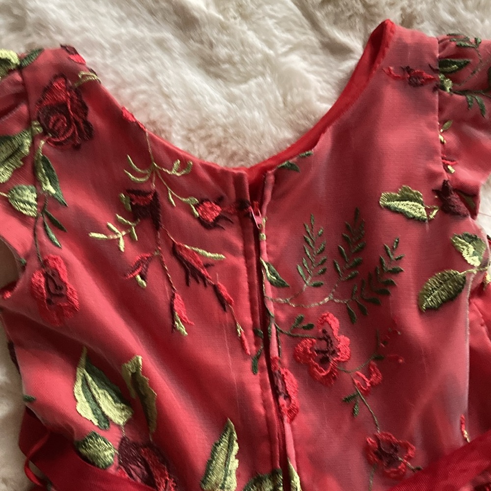 Girl dress - Picture 4 of 8